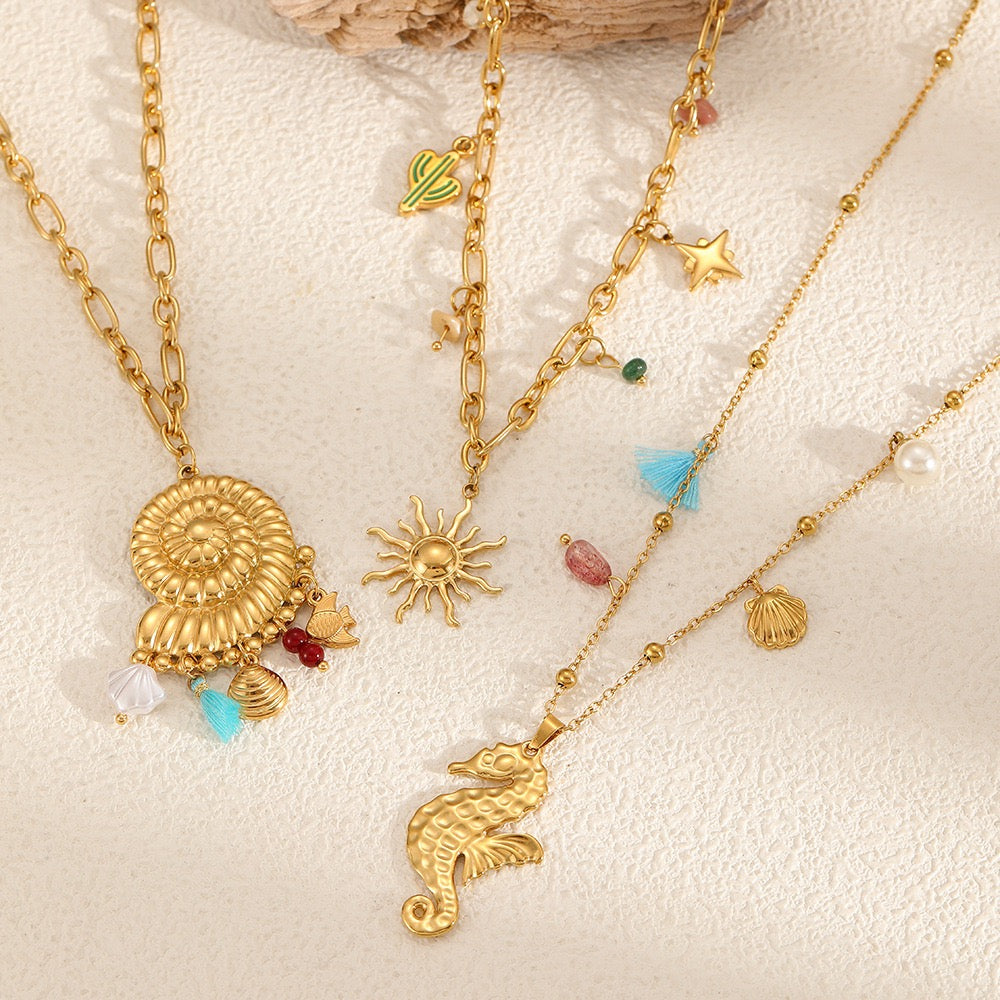Big shell pendant charm necklace