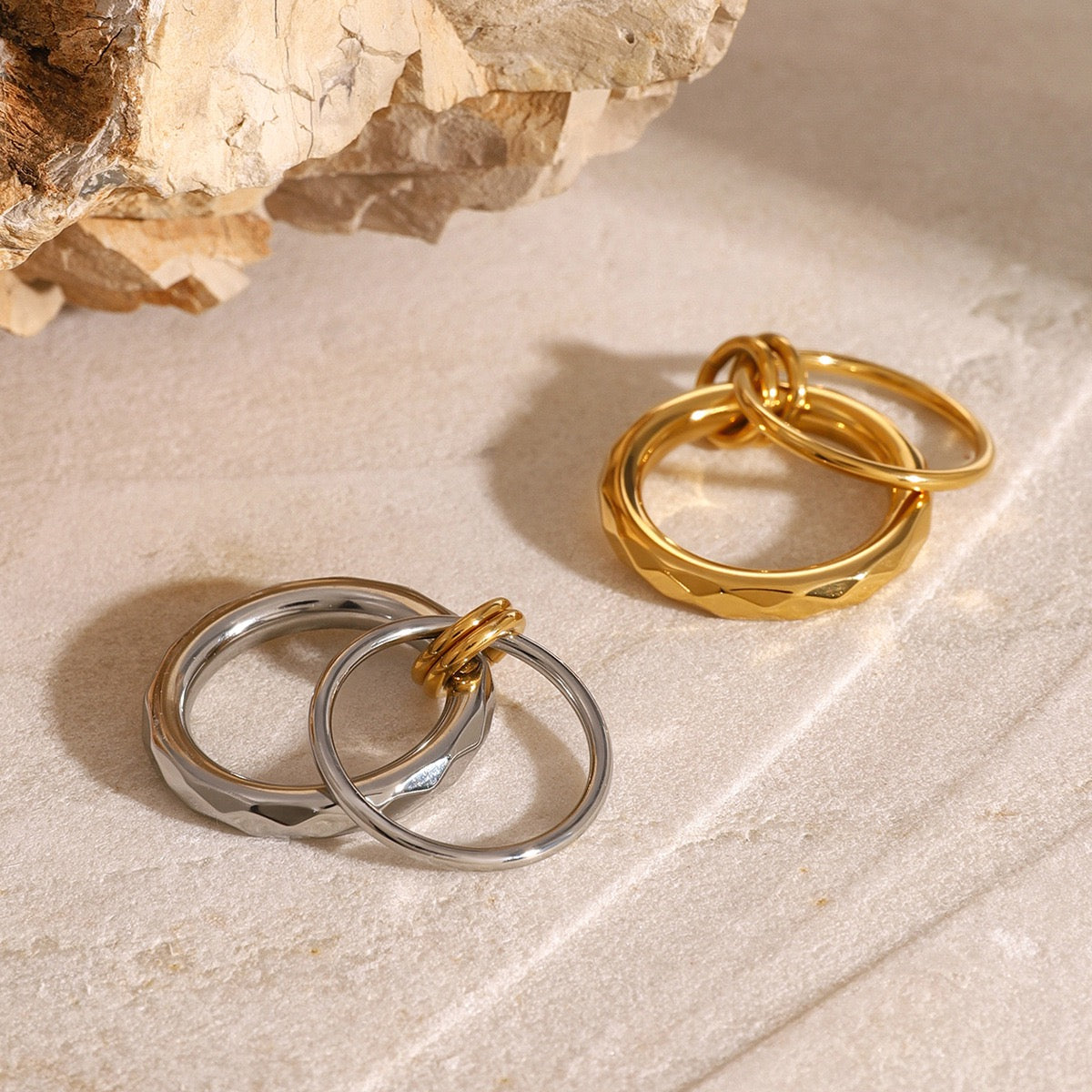 The connection rings