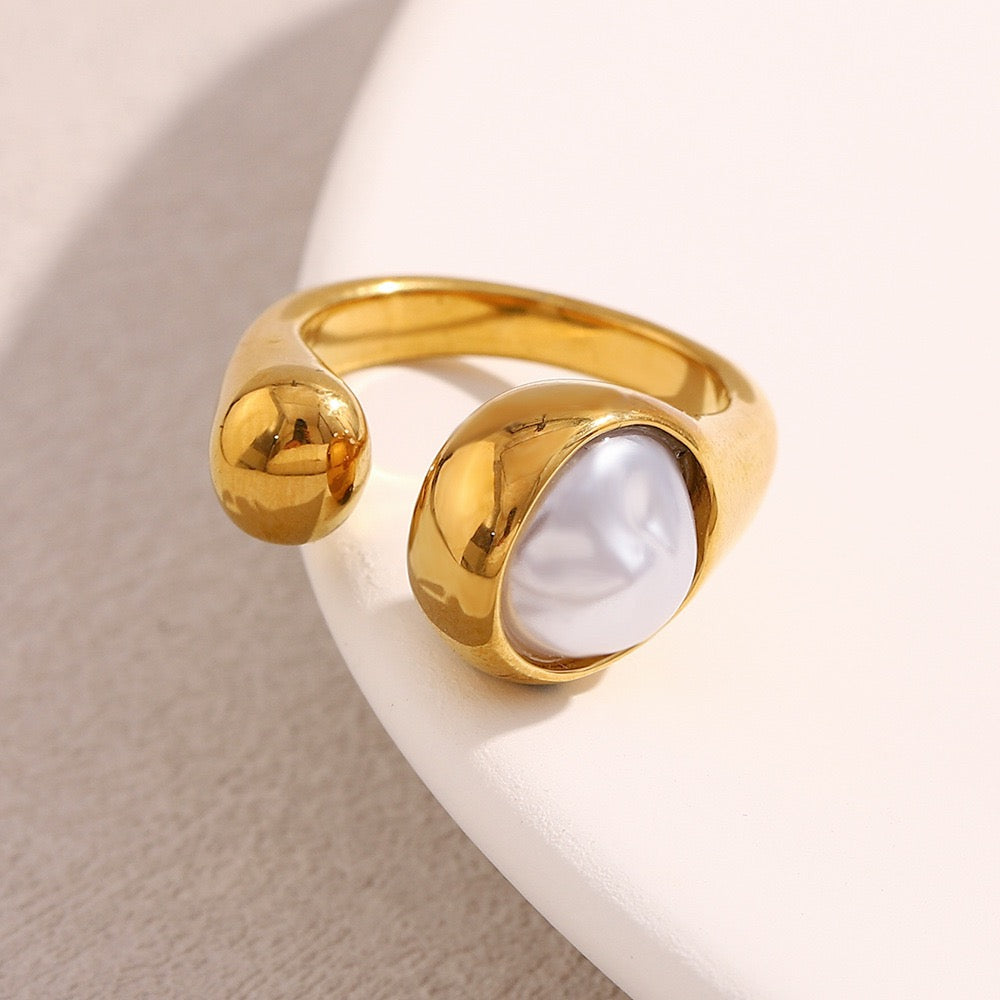 Double The trouble ring