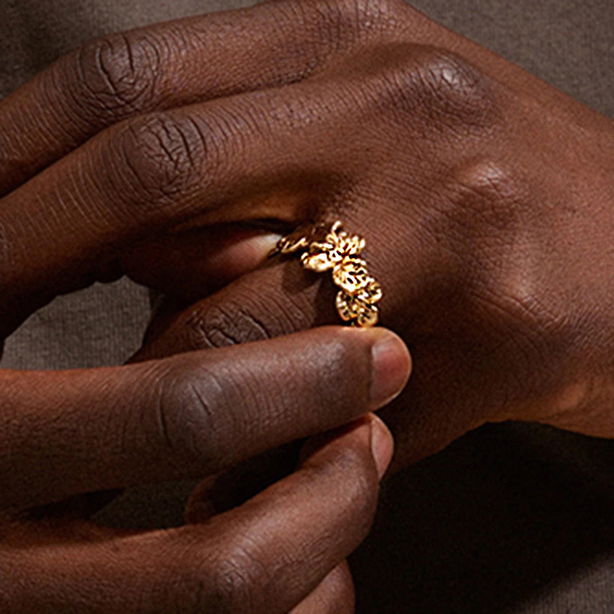 Money garden flower ring