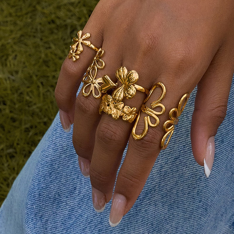 Money garden flower ring