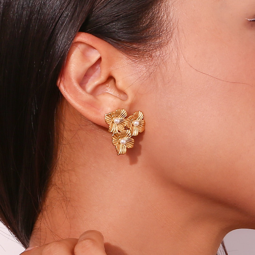 Three flowers earrings