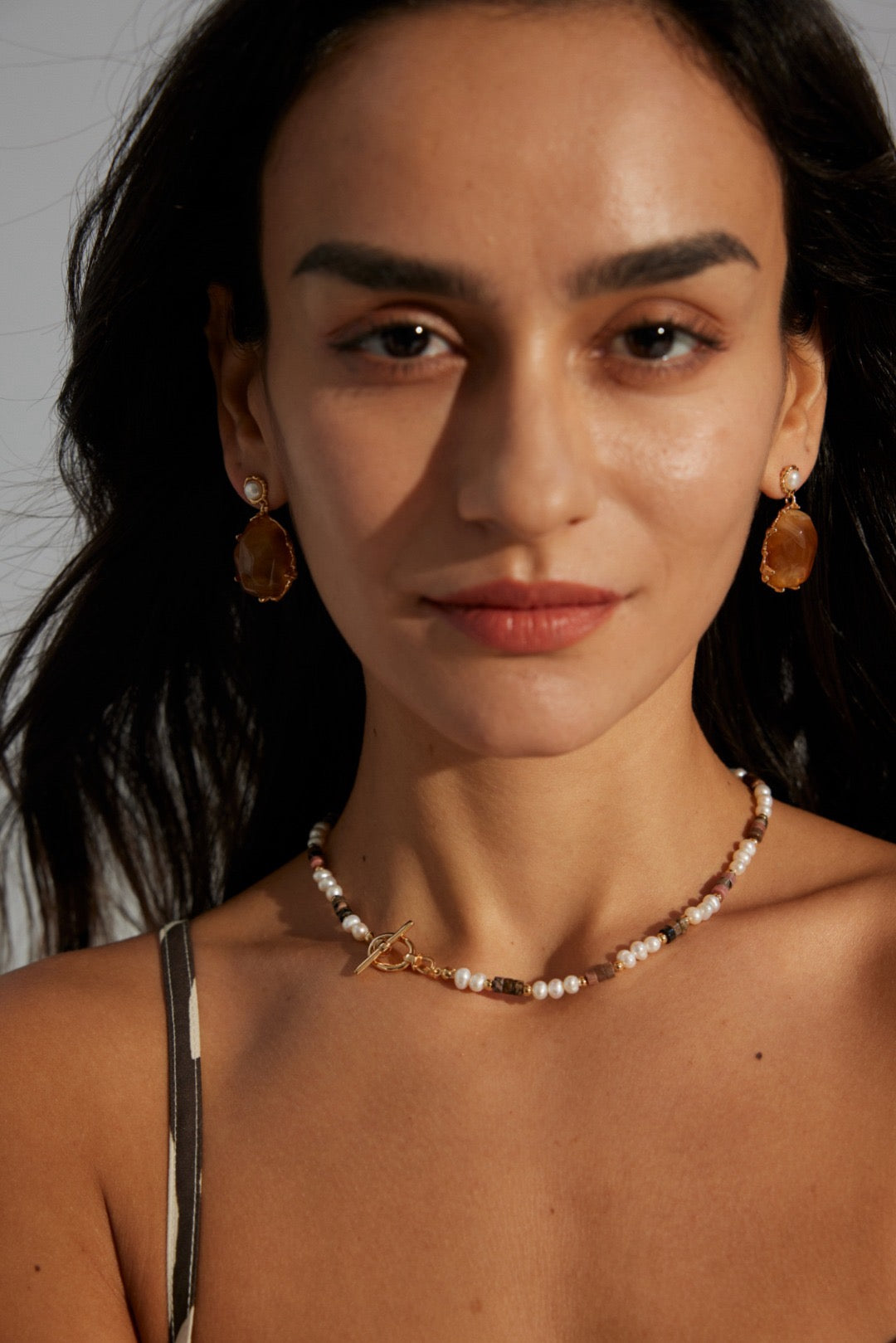 Kidman Tiger eye pearl necklace