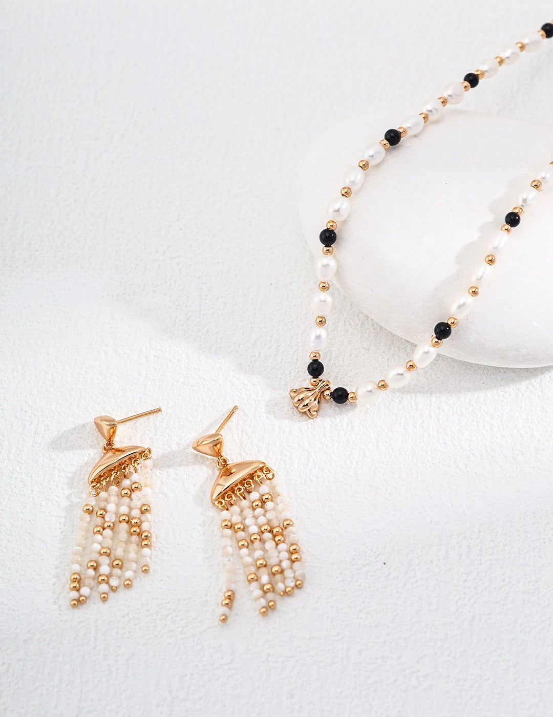 Rose bay Handmade shell earrings