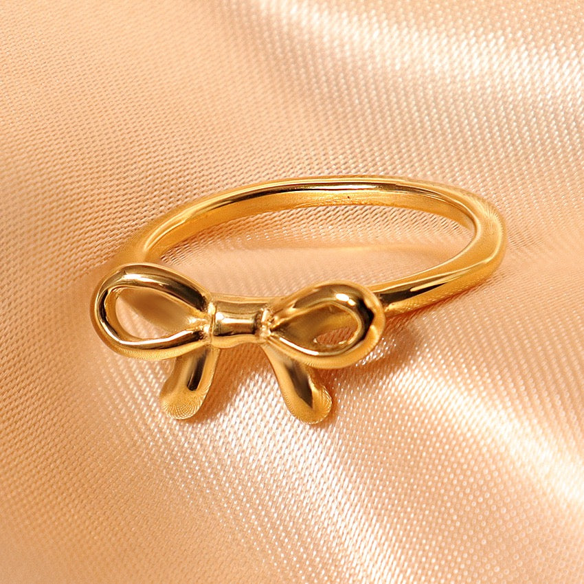 Cute bow ring set