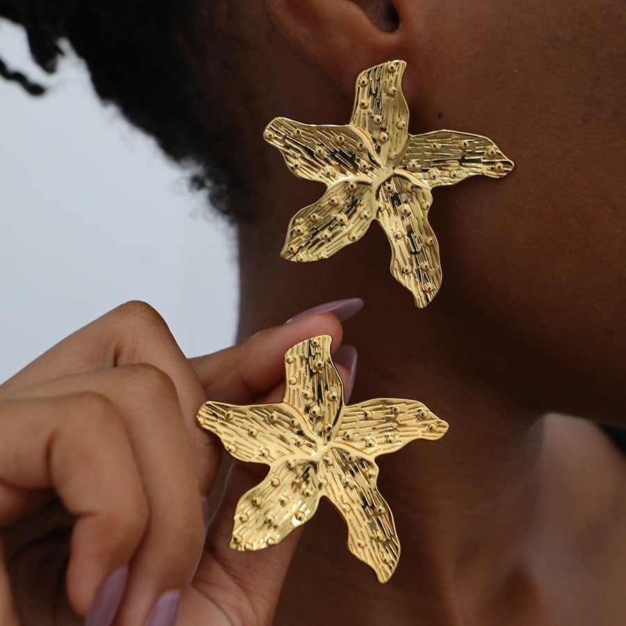 Aspen Big sea starfish earrings