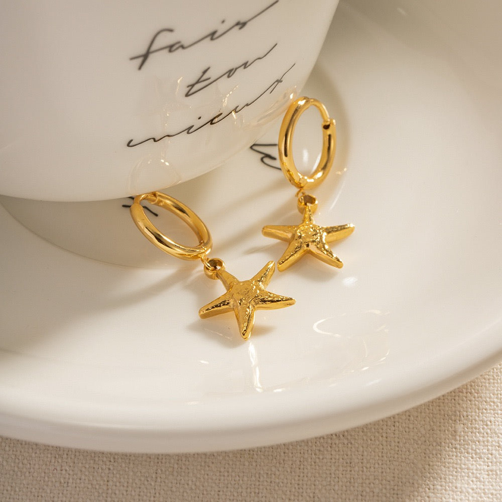 Dainty starfish hoops