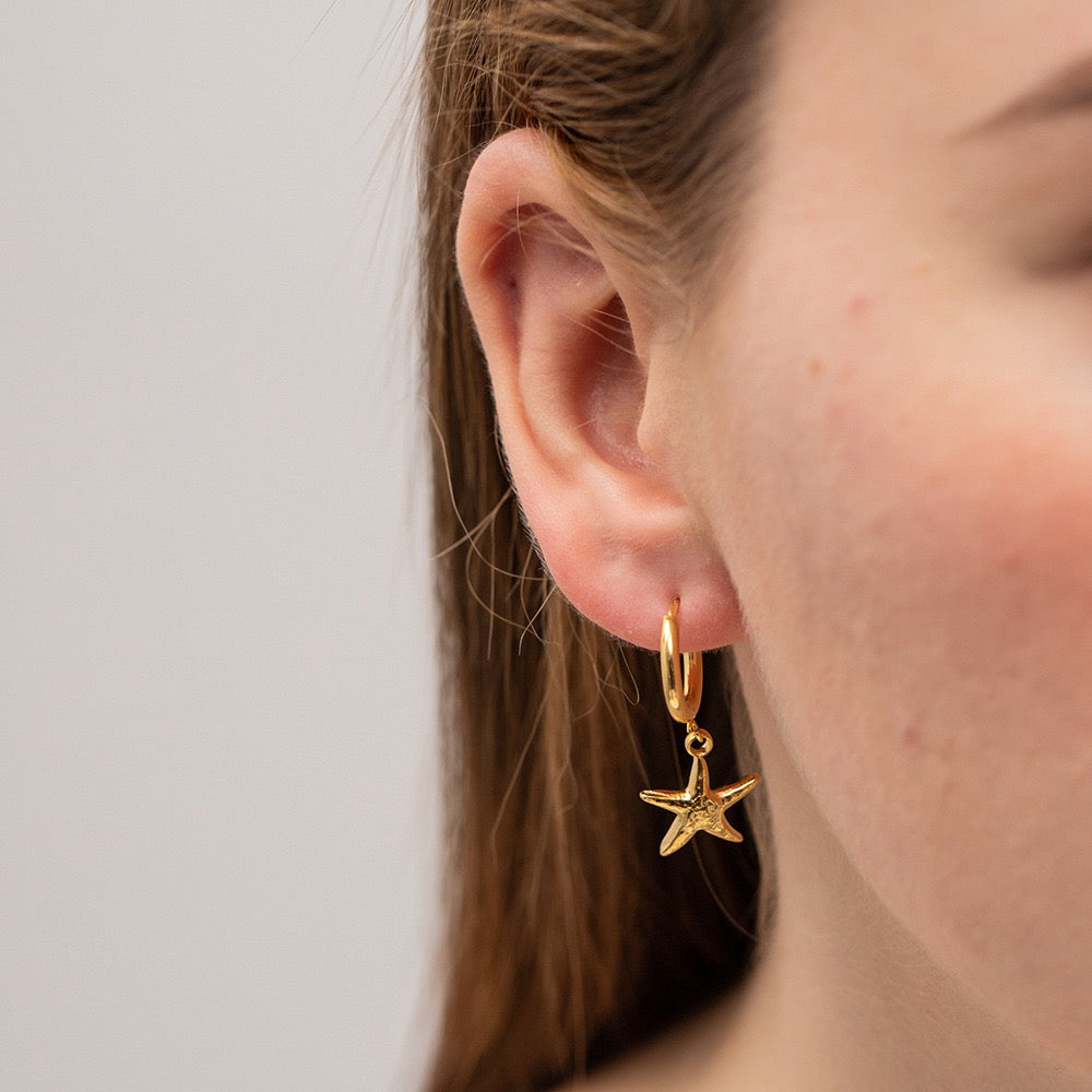 Dainty starfish hoops
