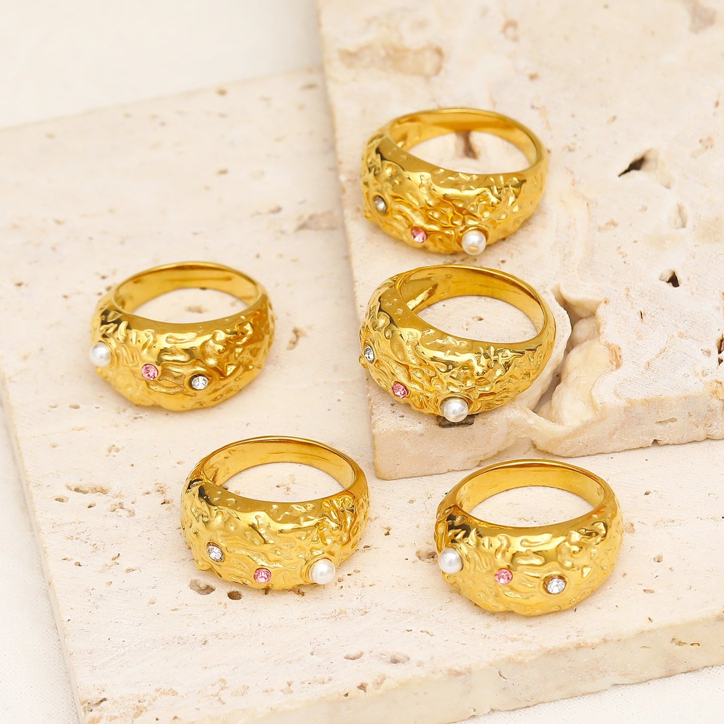 Dariana melting ring