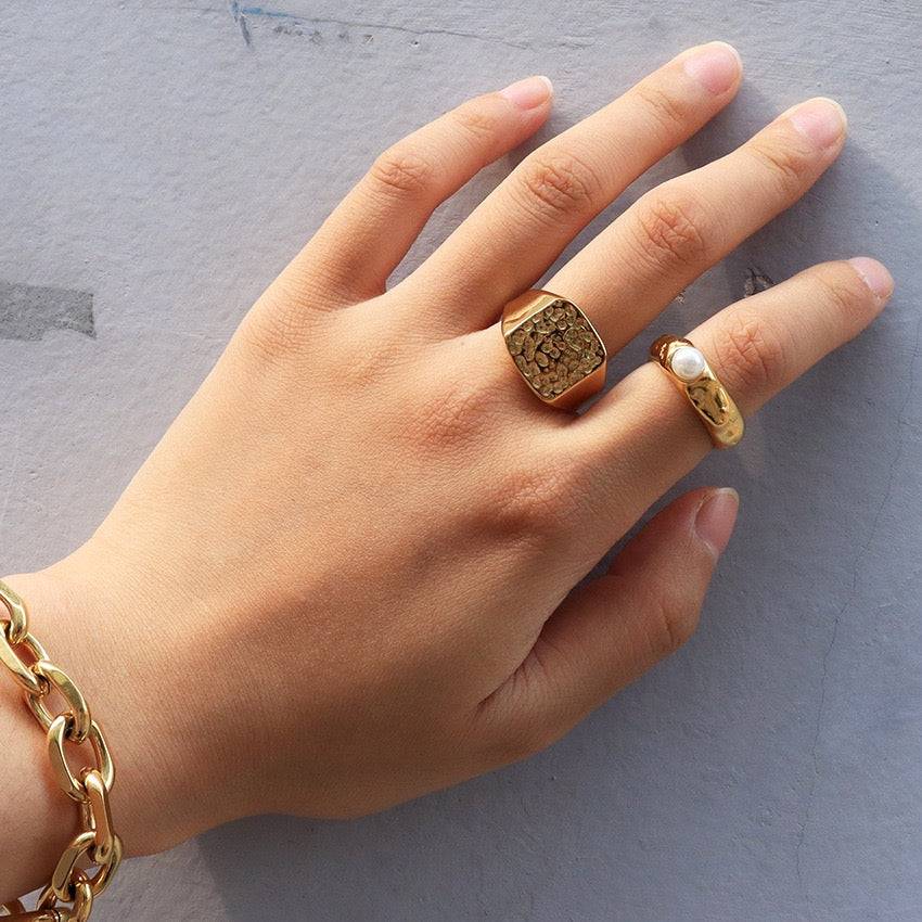 Henry statement rings
