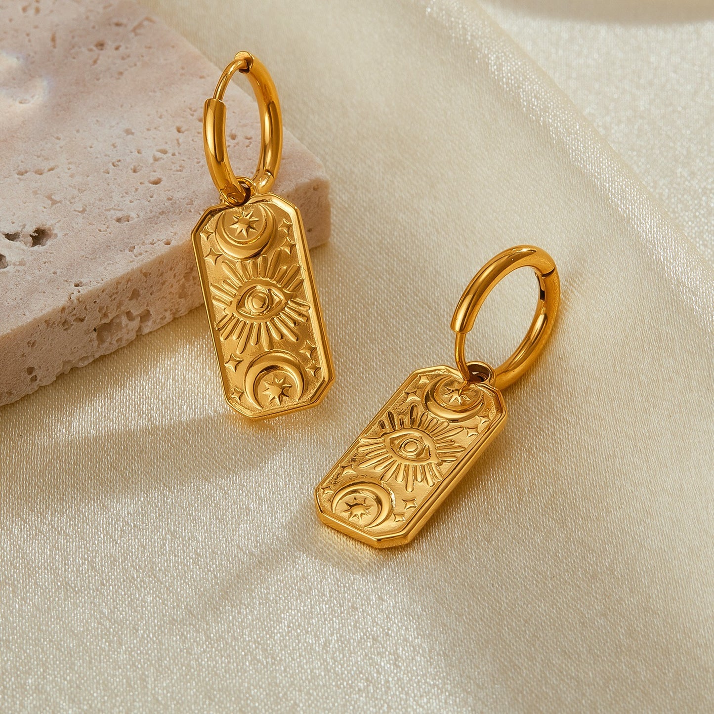 Eyes universe earrings