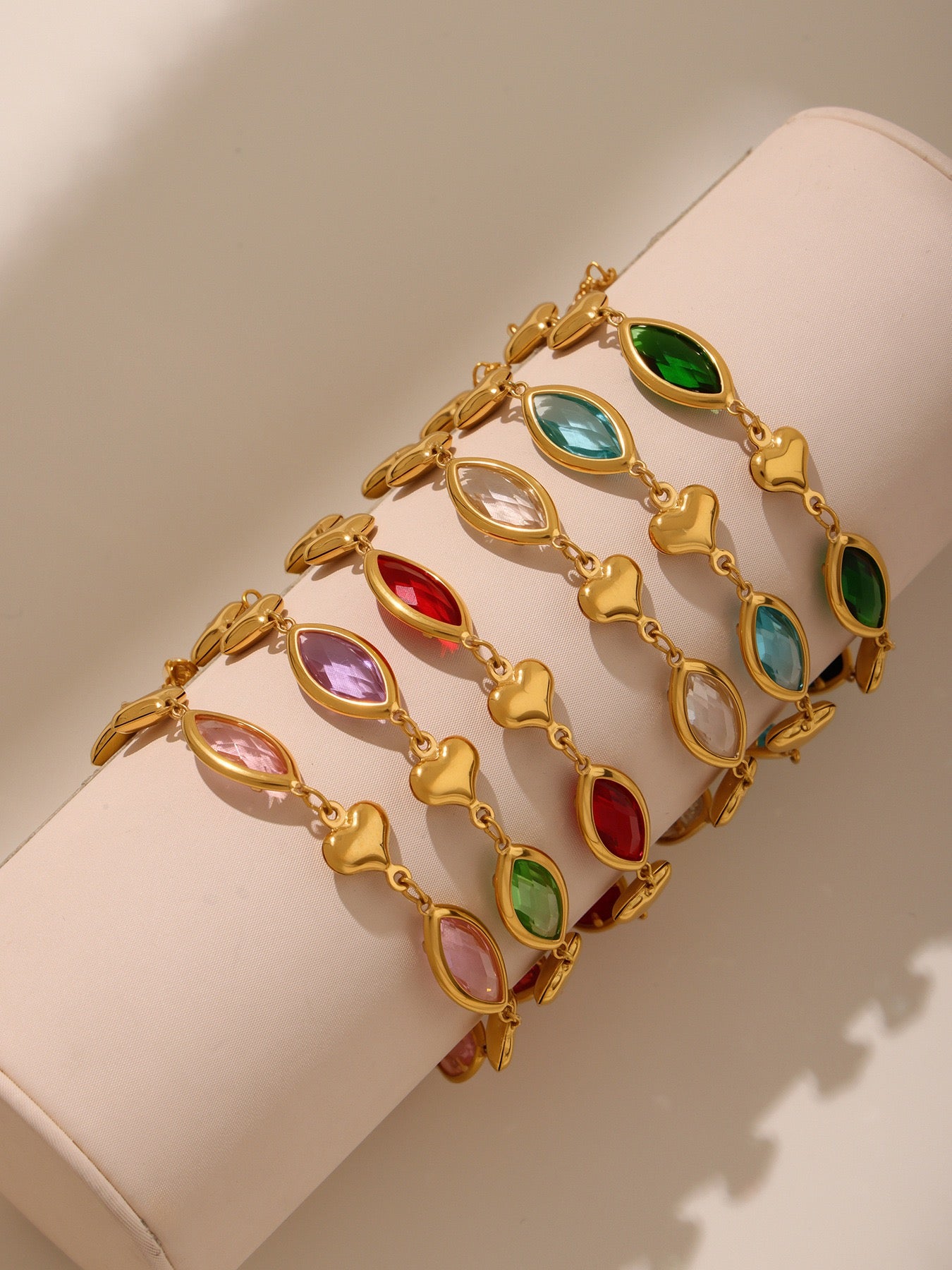 Heart rainbow glass bracelet