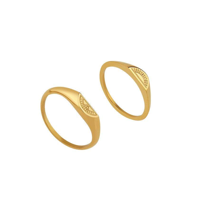 Sunlight twin rings set