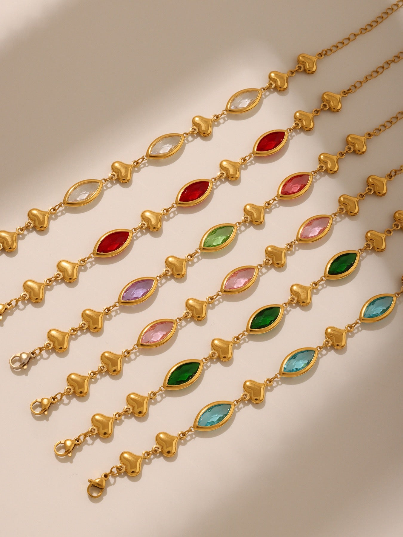 Heart rainbow glass bracelet