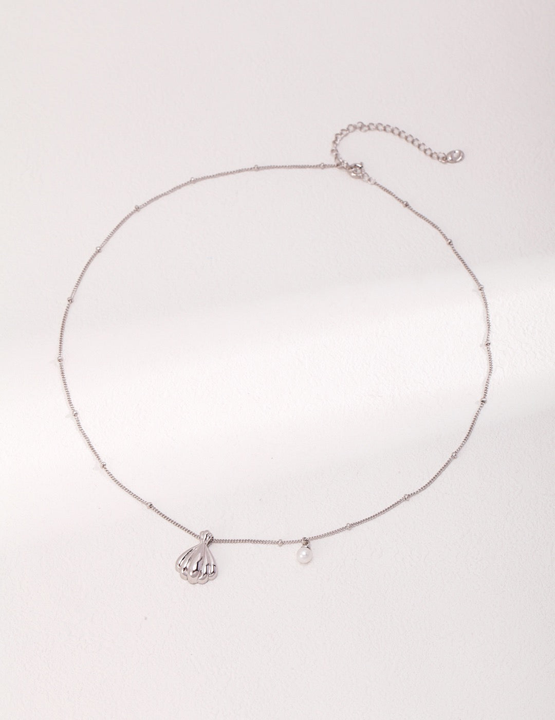 Blairey Bondi sea shell necklace