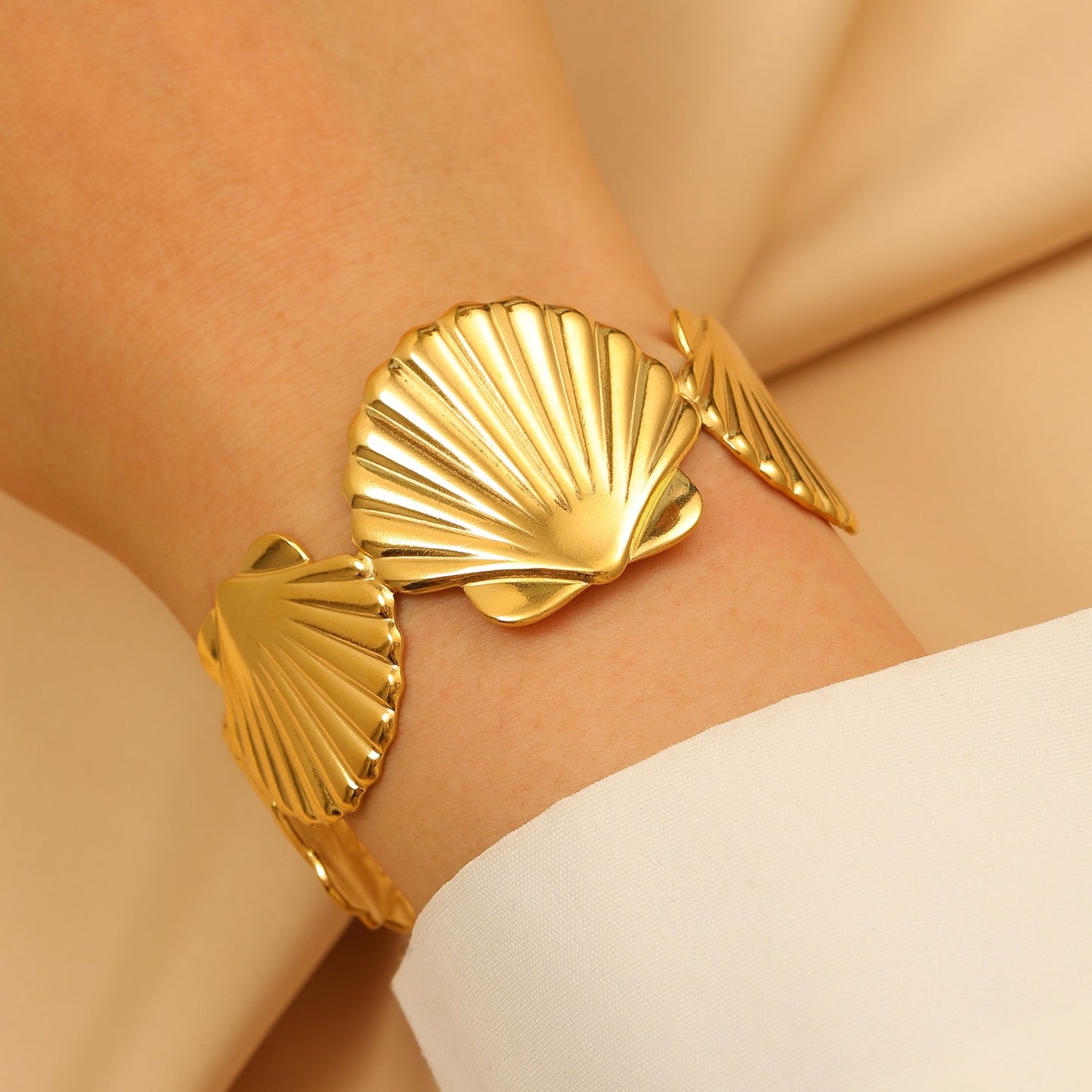 Starfish shell bangles