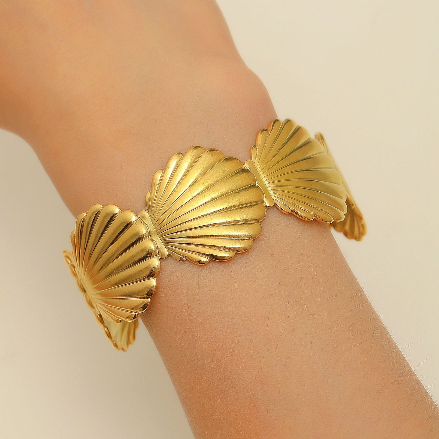 Starfish shell bangles