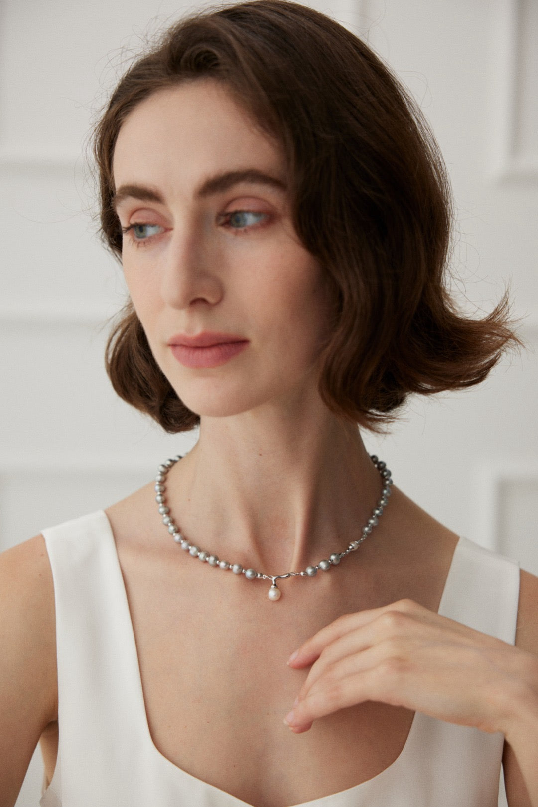 Tempe Grey pearl necklace