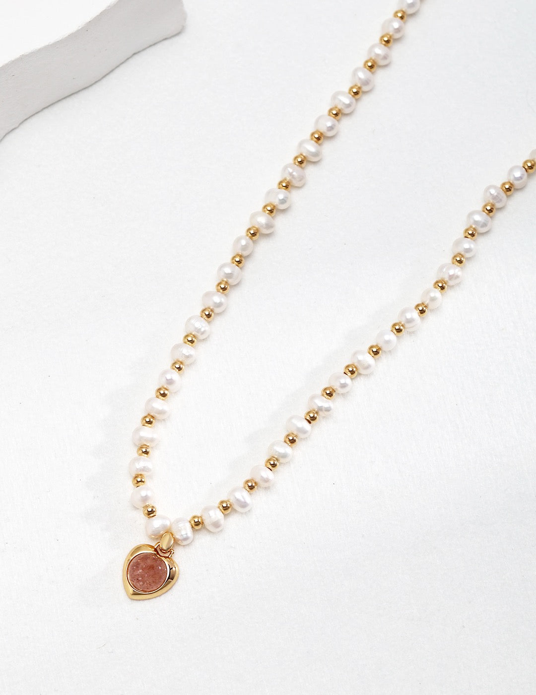 Iceland Strawberry quartz Pearl necklace