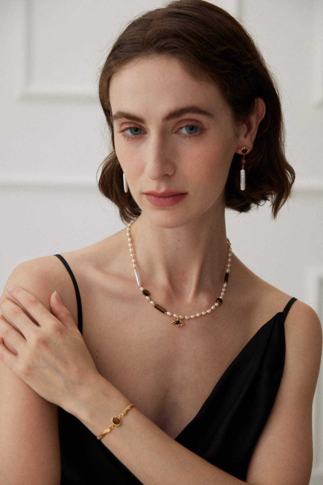 Ireland Tiger eye pearl set