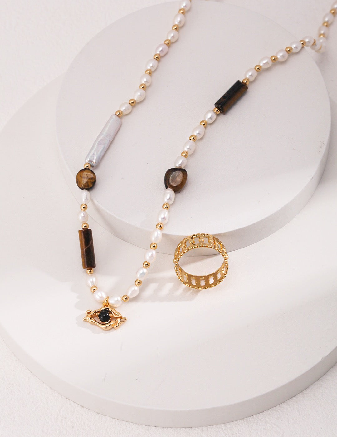 Ireland Tiger eye pearl set