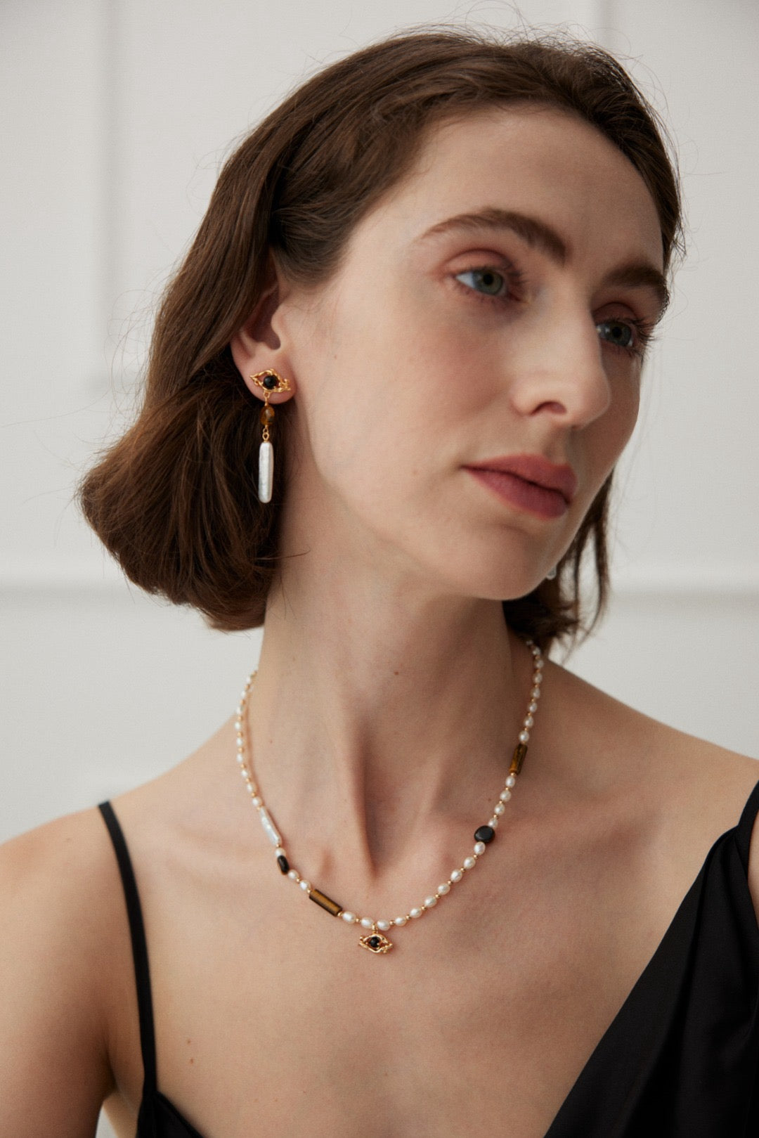 Ireland Tiger eye pearl set