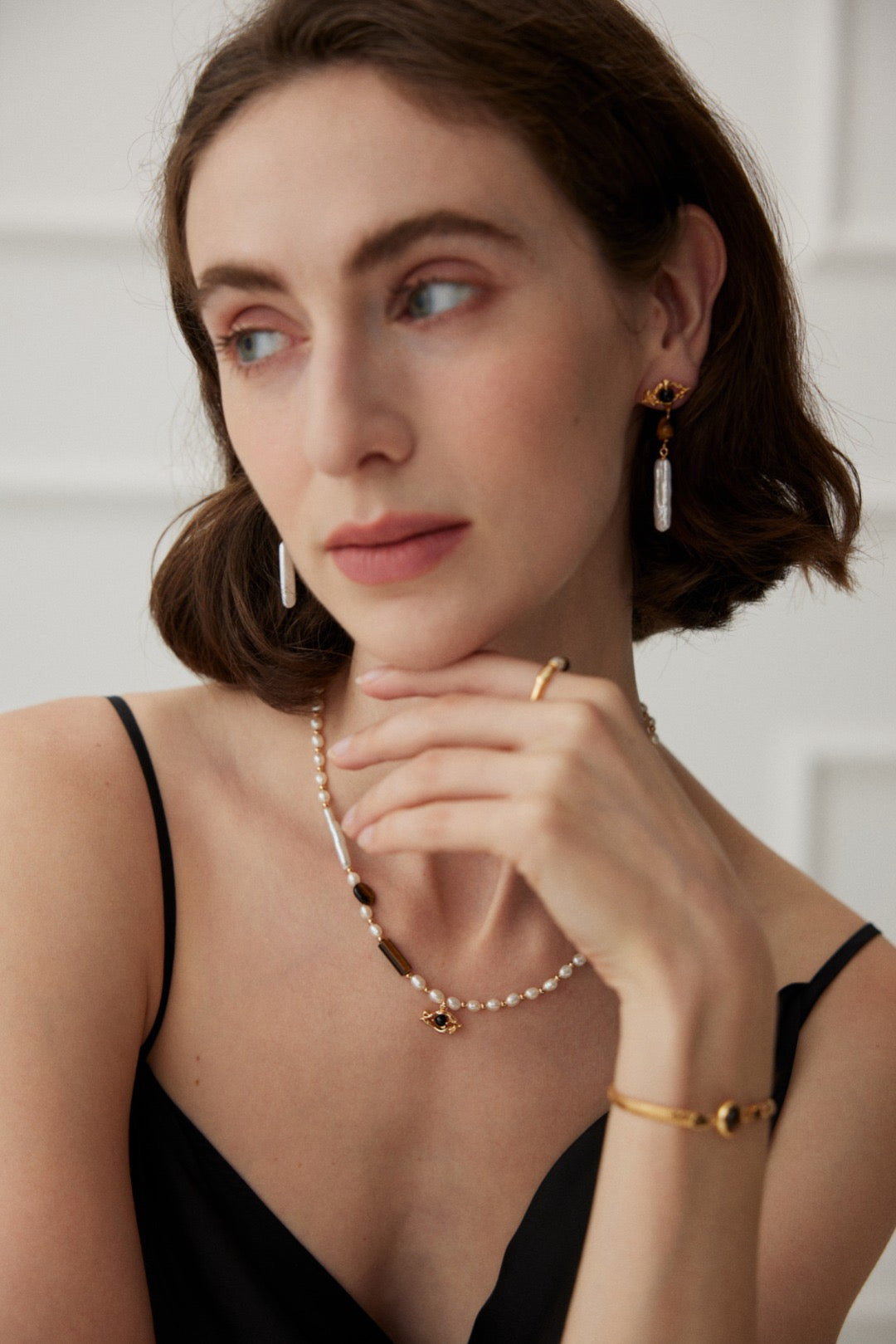 Ireland Tiger eye pearl set