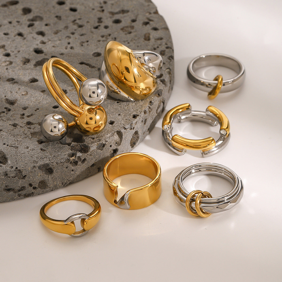 Daniella Mix rings