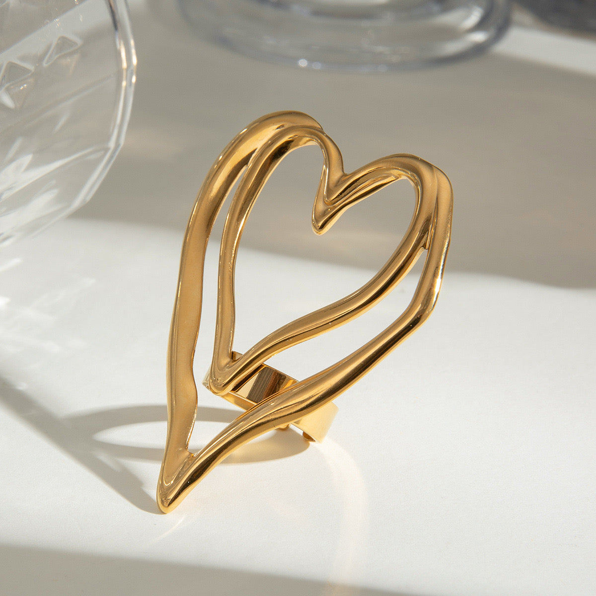 Caroline big heart ring