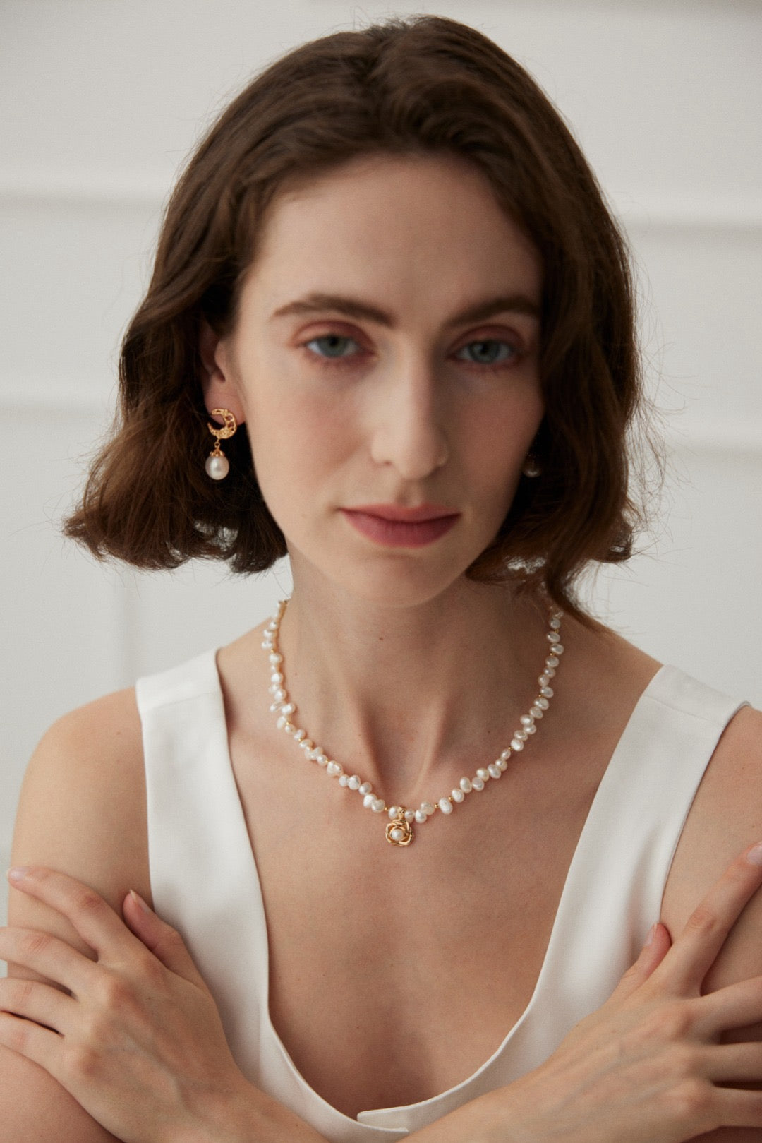 Love you to the moon Pearl earrings