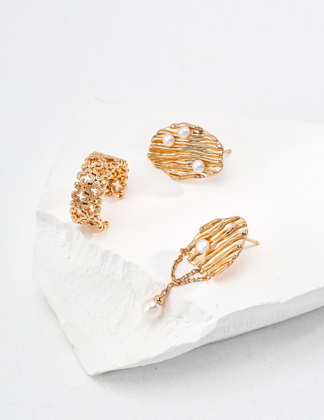 Miami Uneven unique pearl earrings