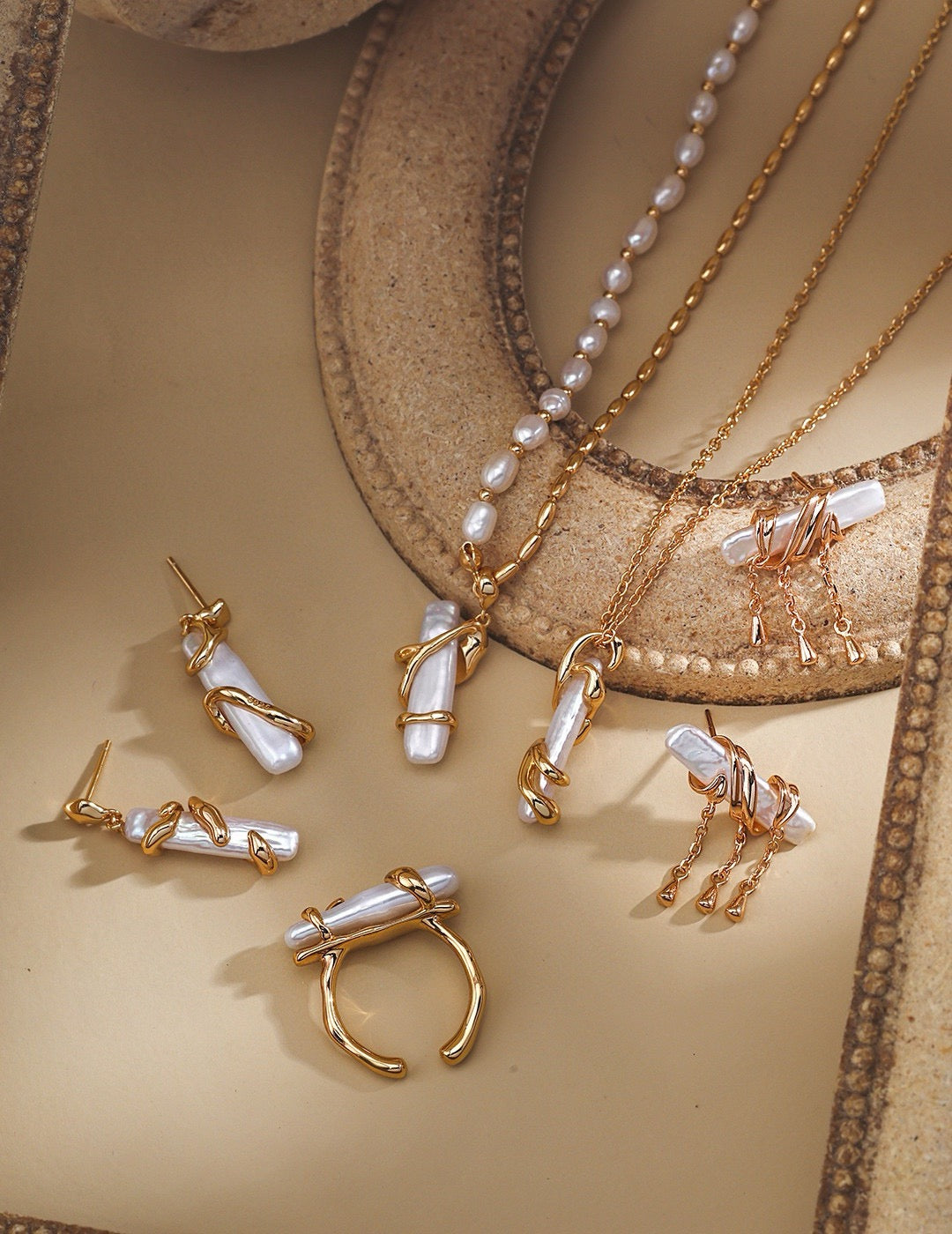 Austria Baroque pearl earrings