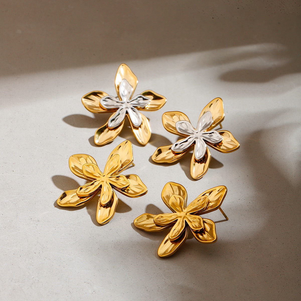 Double layer flower earrings