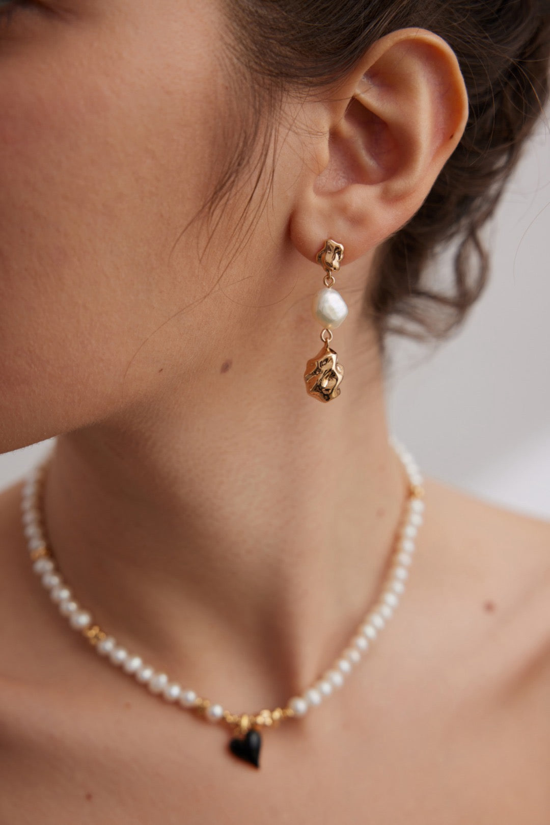 Mengbai Golden drop pearl earrings