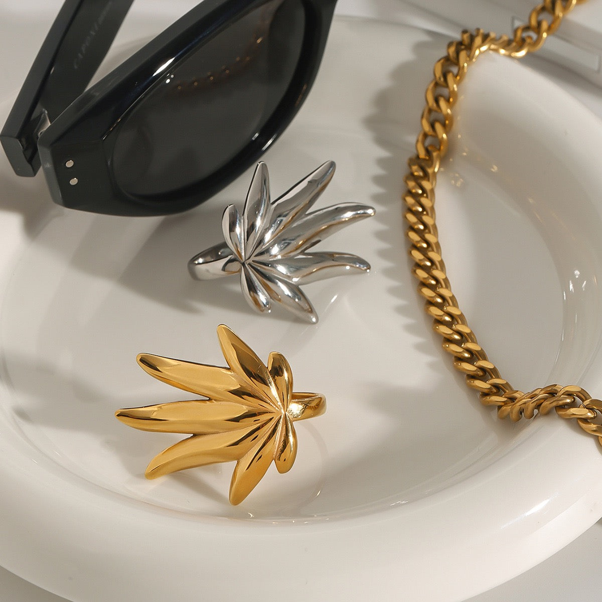 Monala maple leaf rings