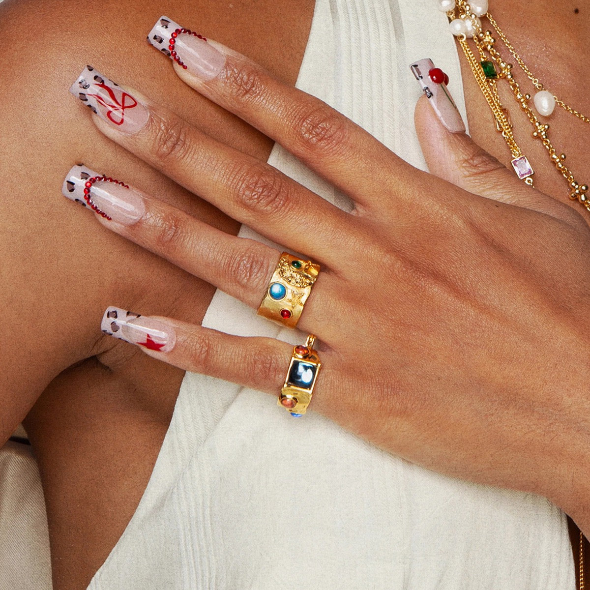 Majoris star moon blue ring