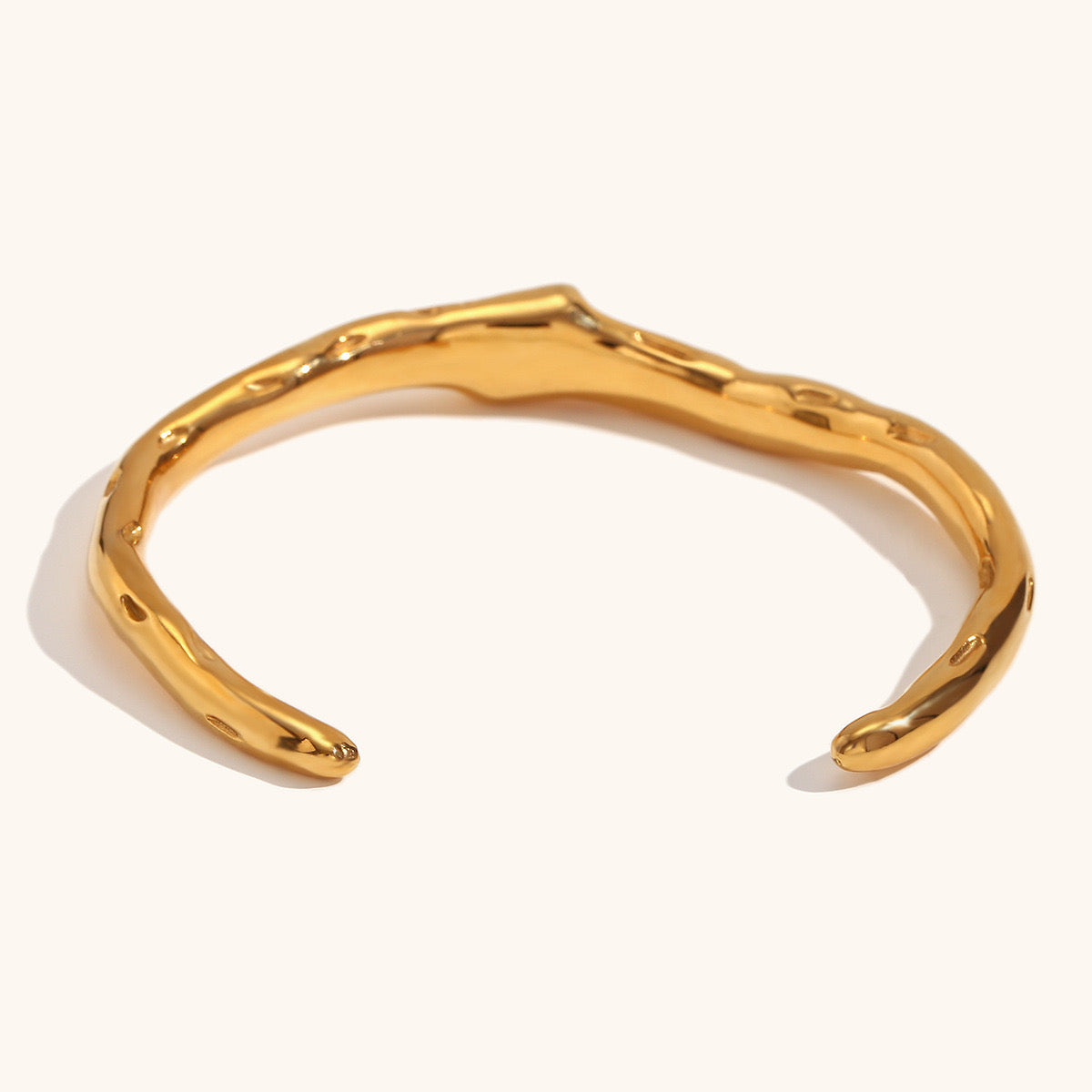 Aria Ice rock bangles