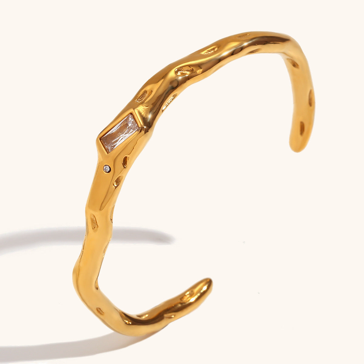 Aria Ice rock bangles