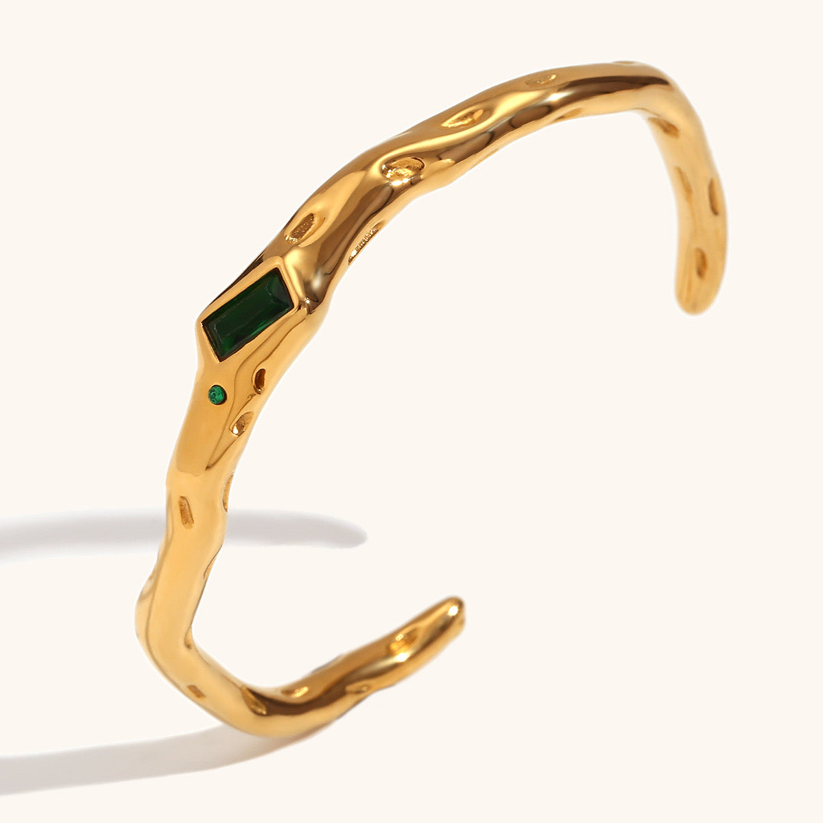 Aria Ice rock bangles