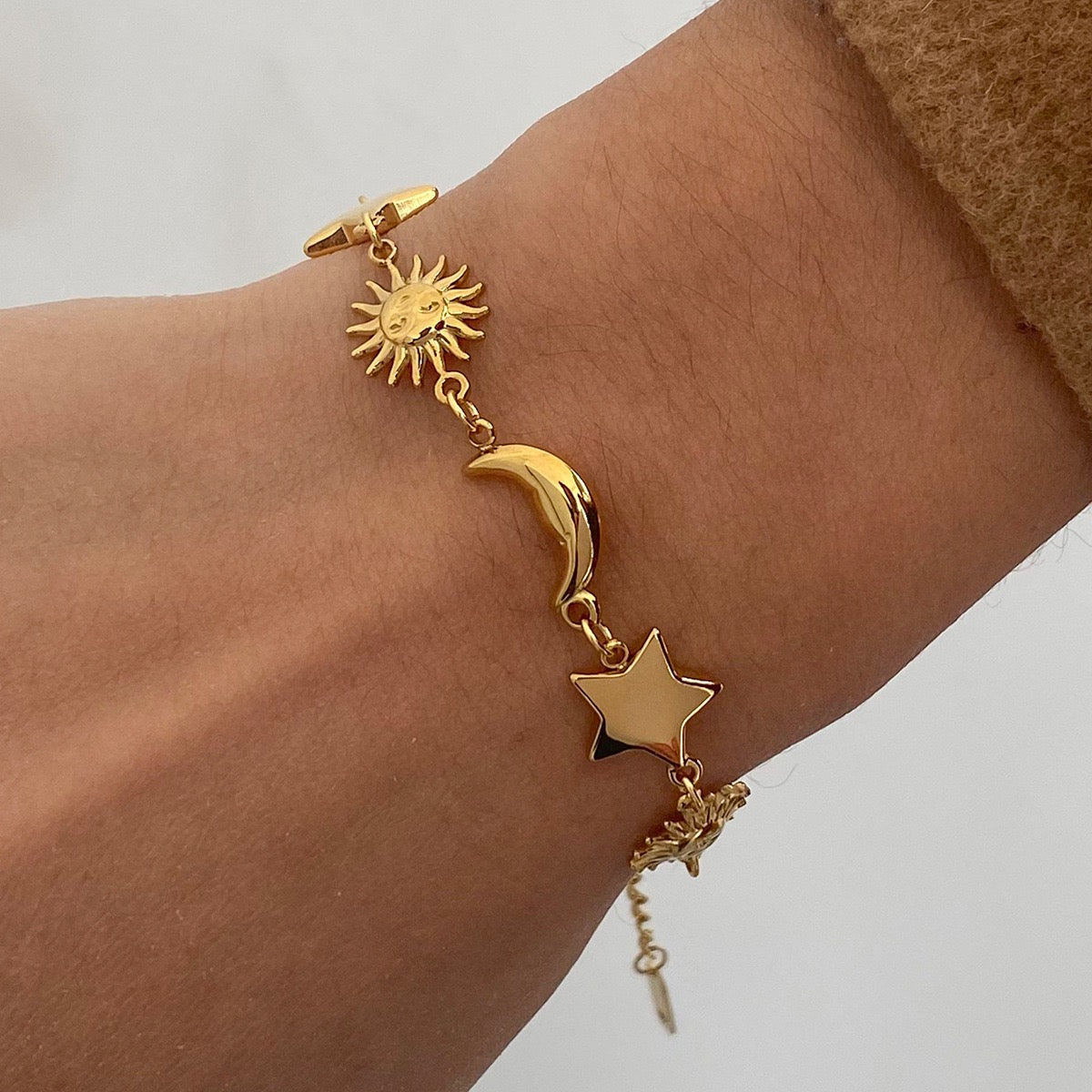 Mona Sun moon bracelet
