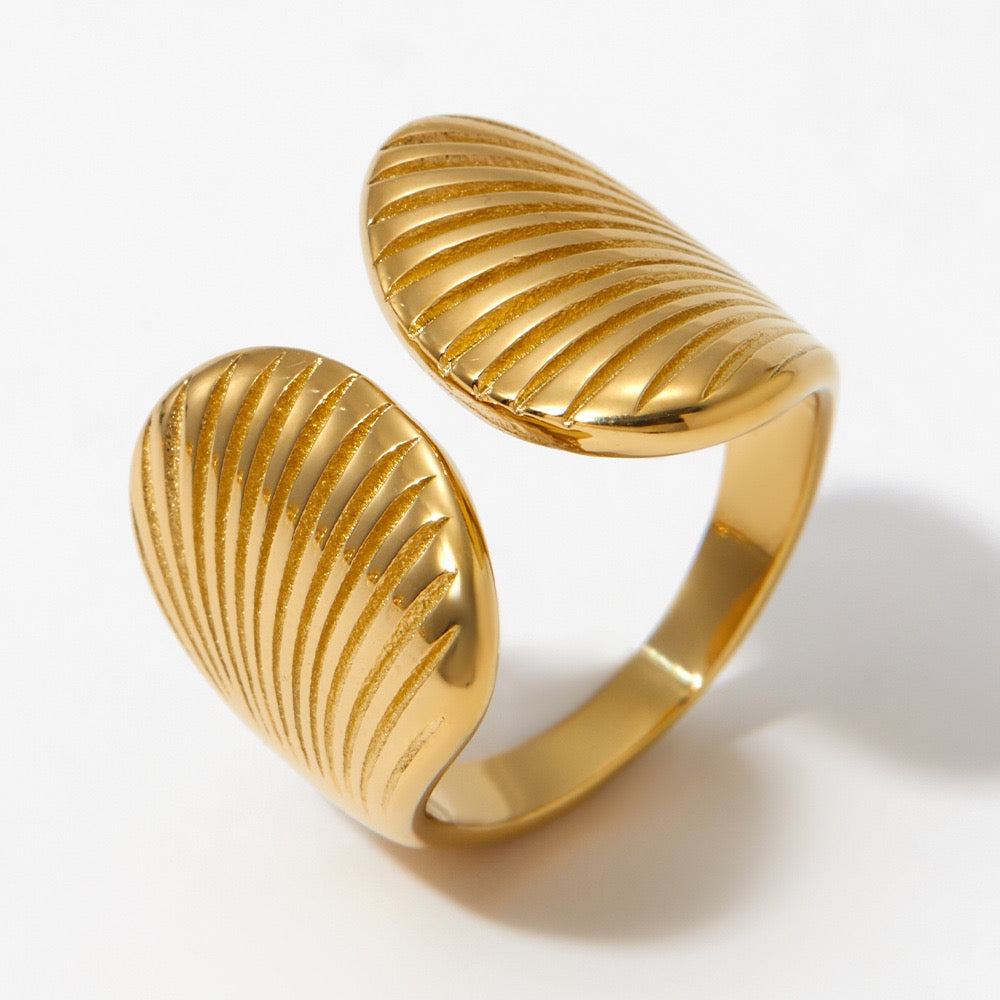 Bondi January shell ring