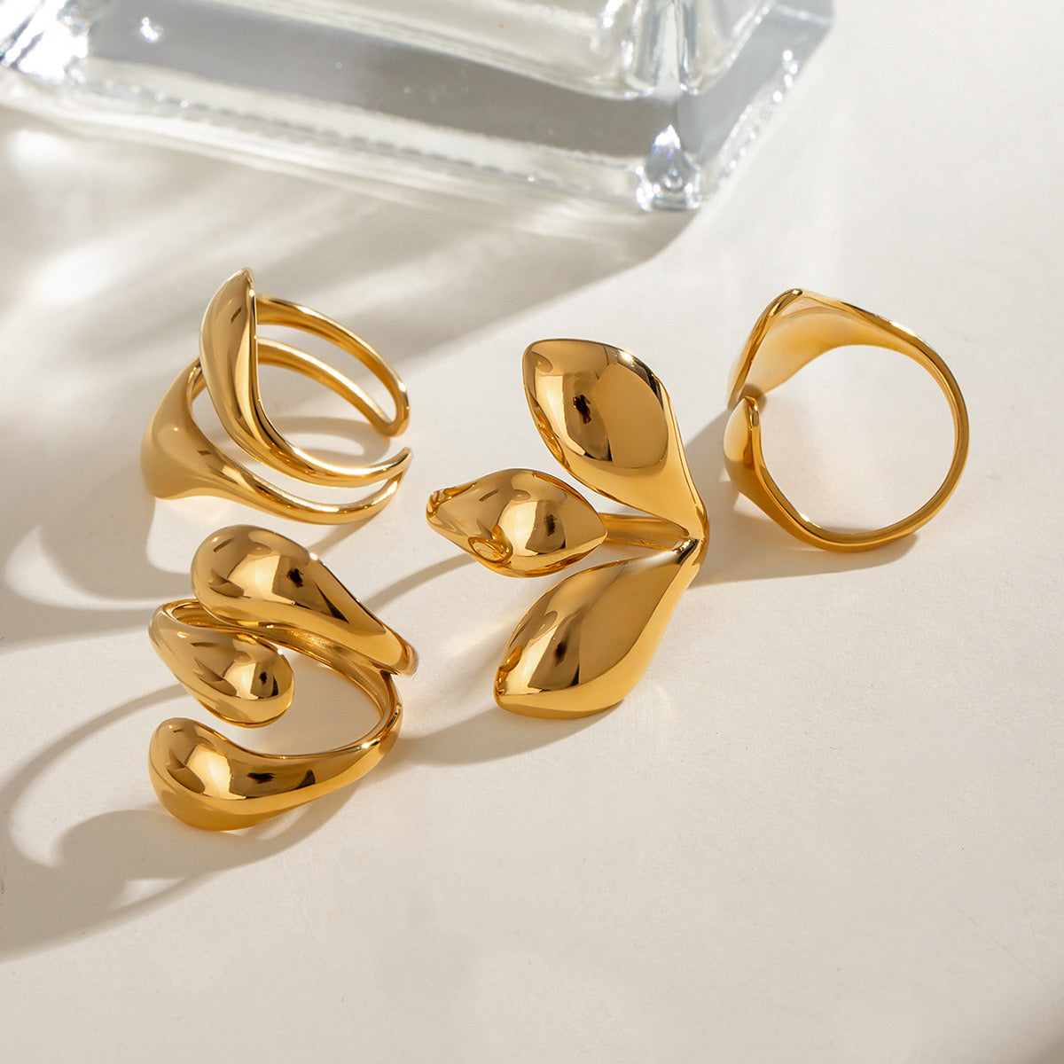 Chelsea Abstract concept rings