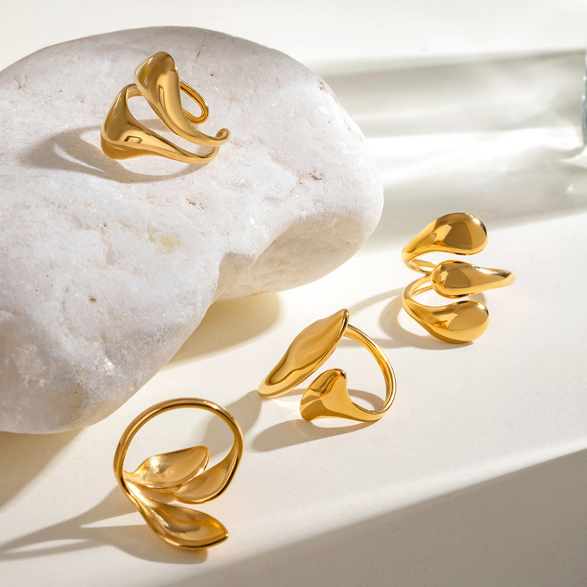 Chelsea Abstract concept rings