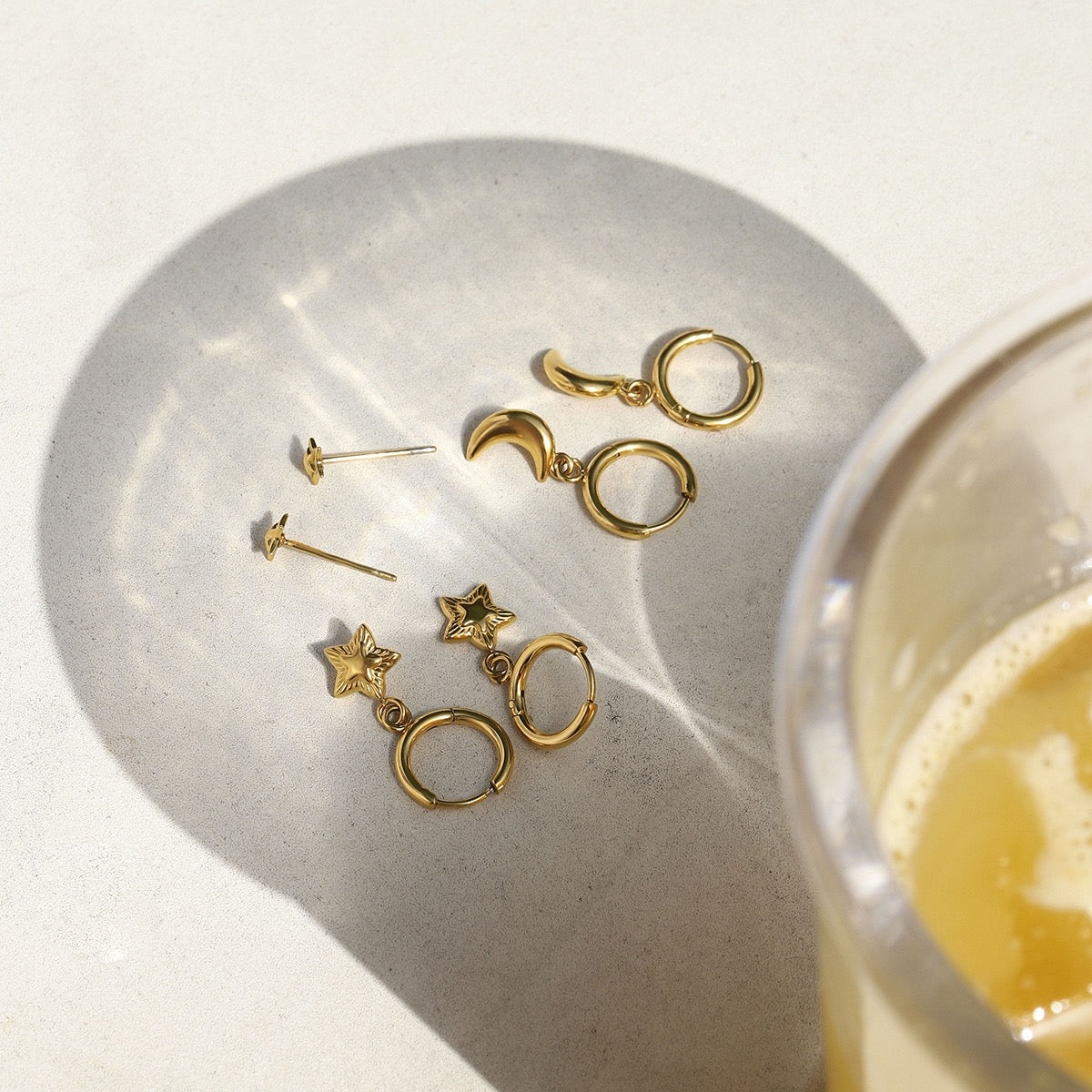 Dainty stacking earrings set