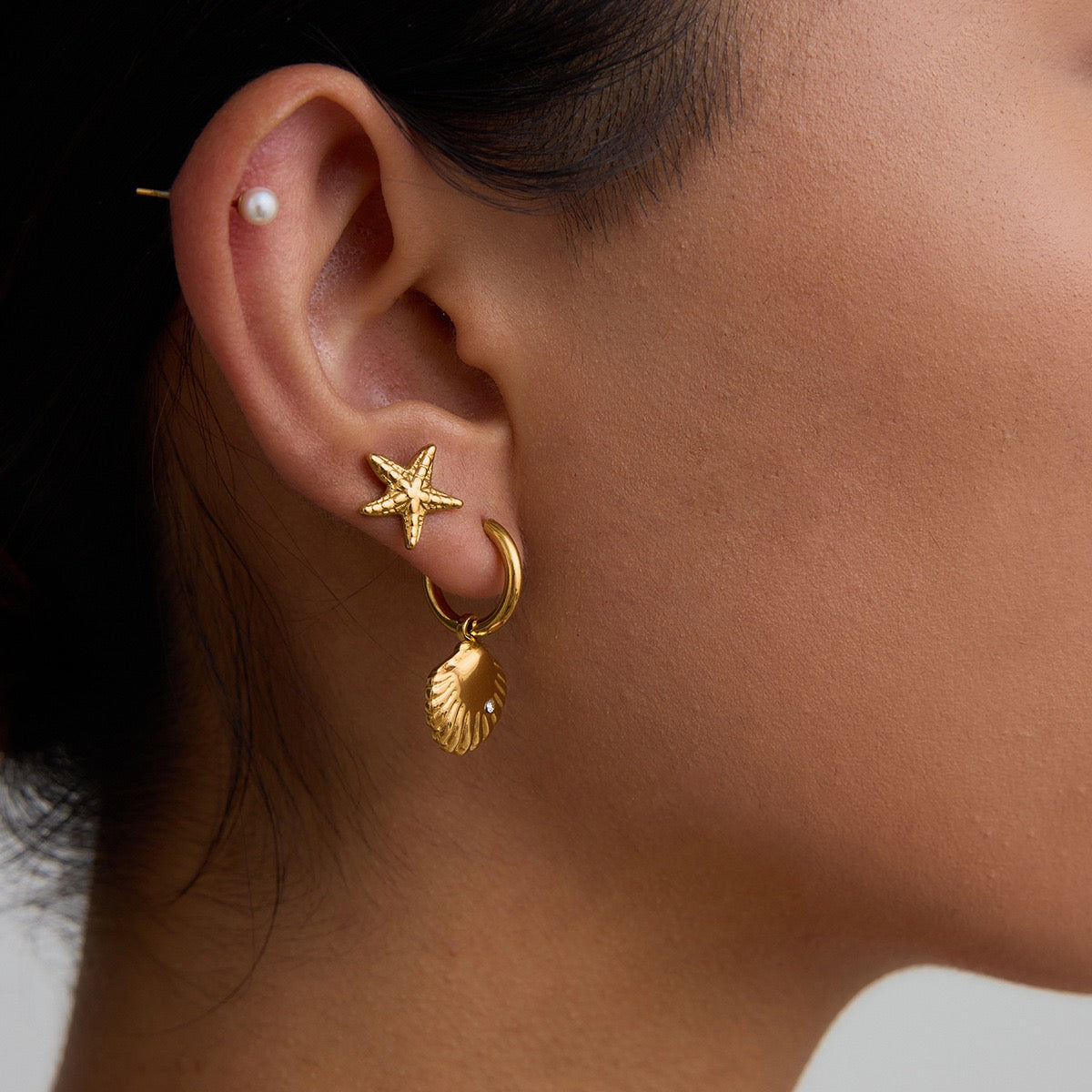 Dainty stacking earrings set