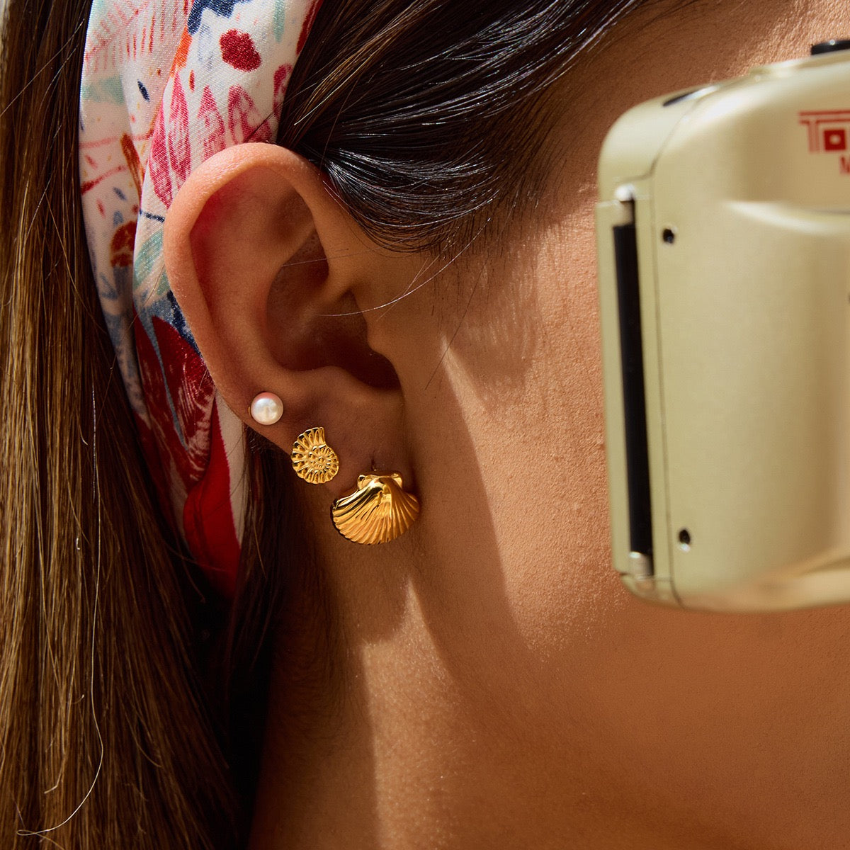 Dainty stacking earrings set