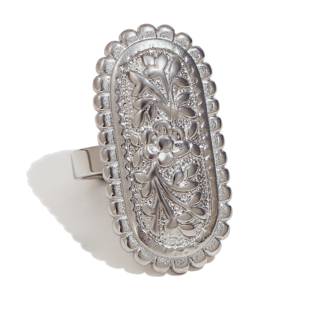 Tommy Rose metallic rings