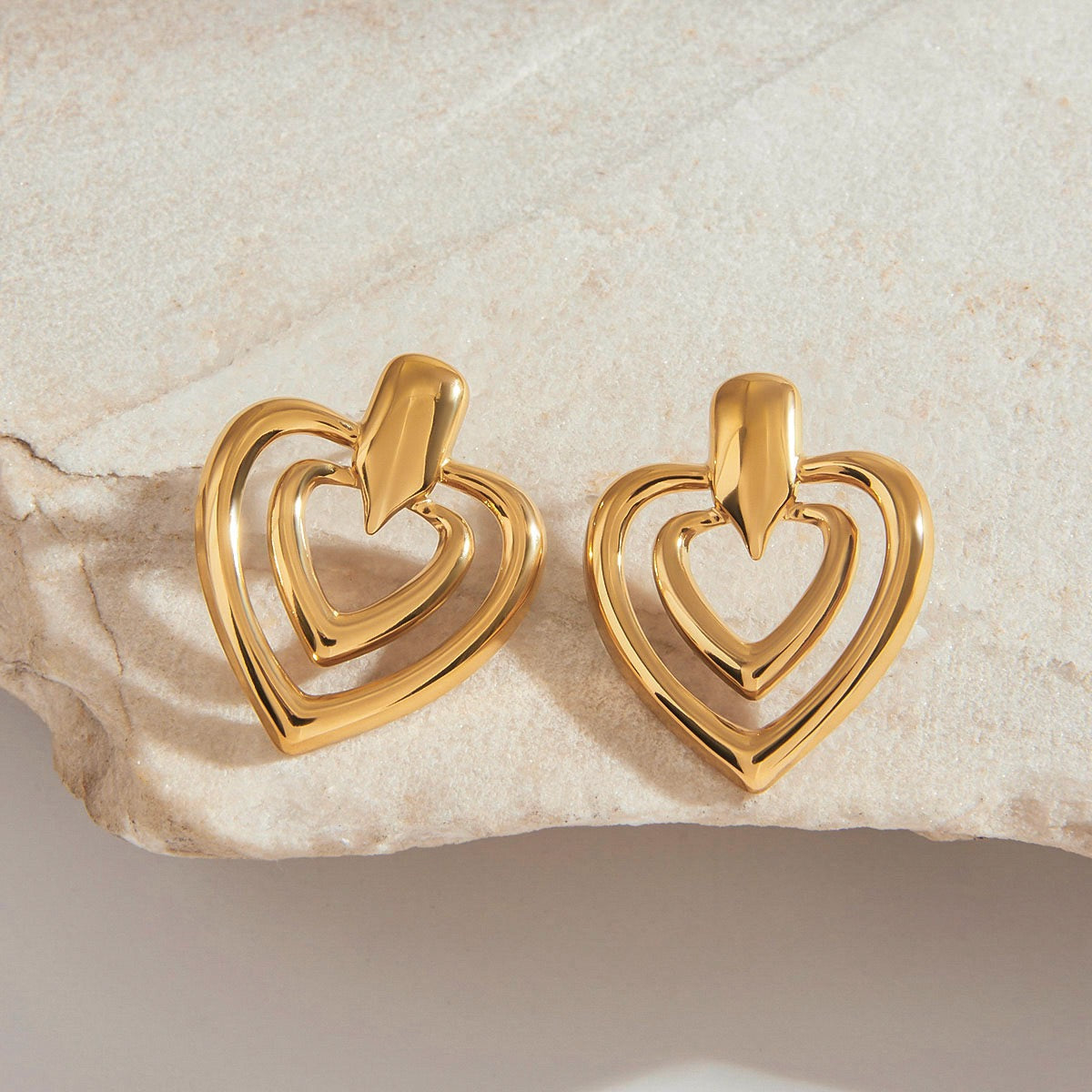 Corwell heart earrings