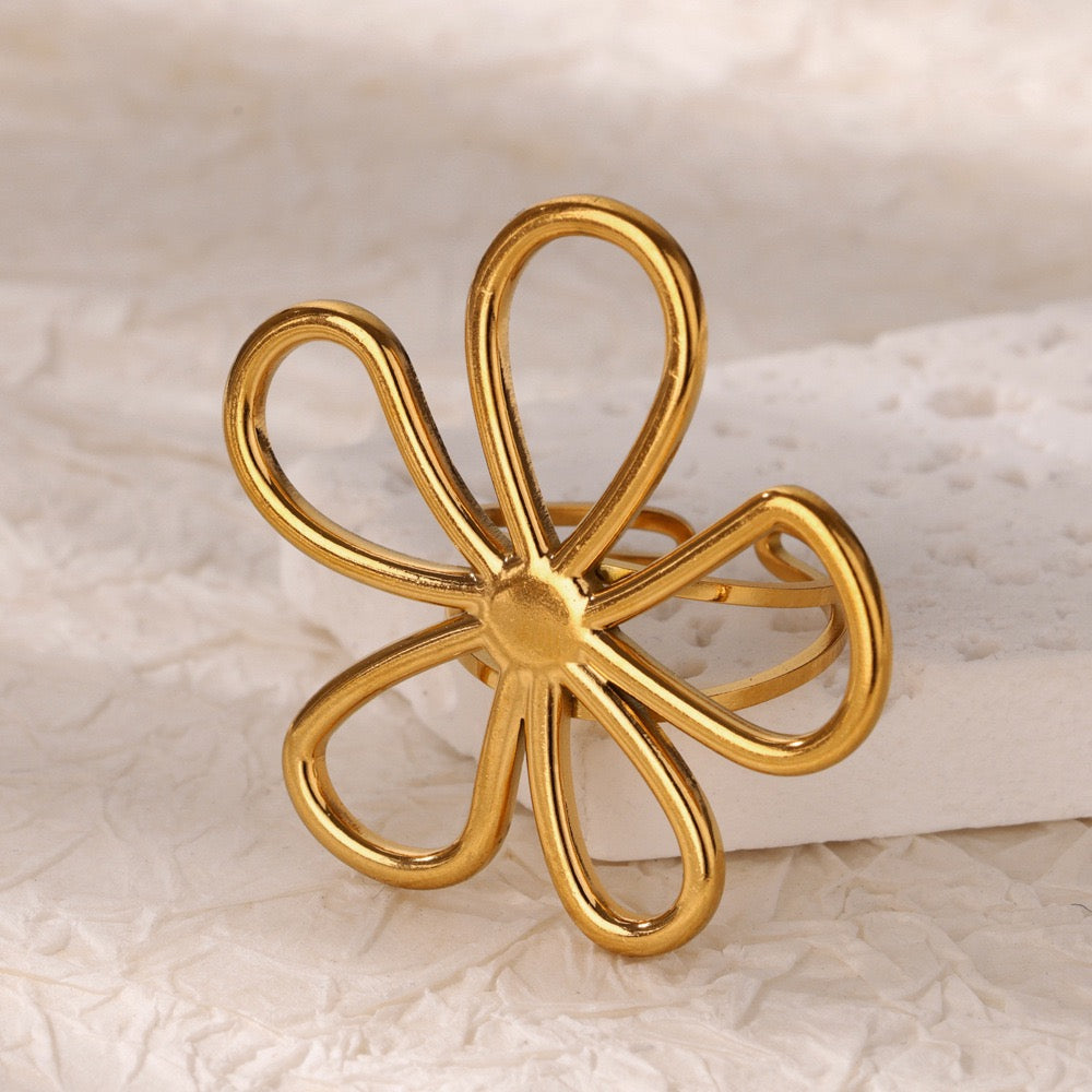 Roslyn big flower rings