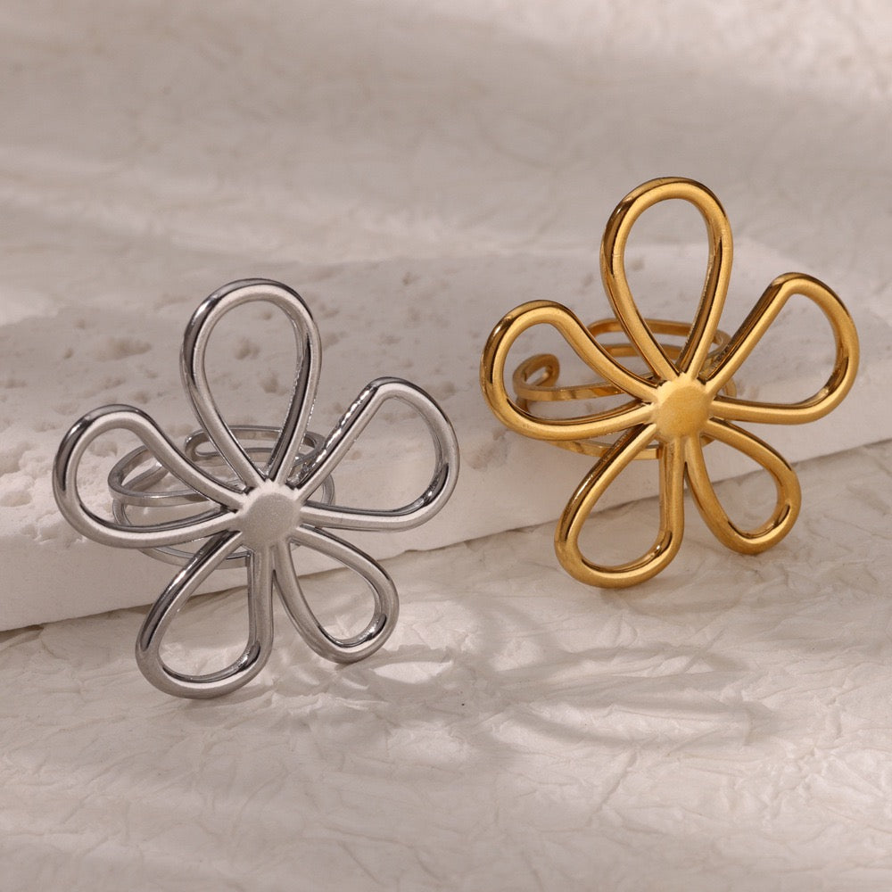 Roslyn big flower rings